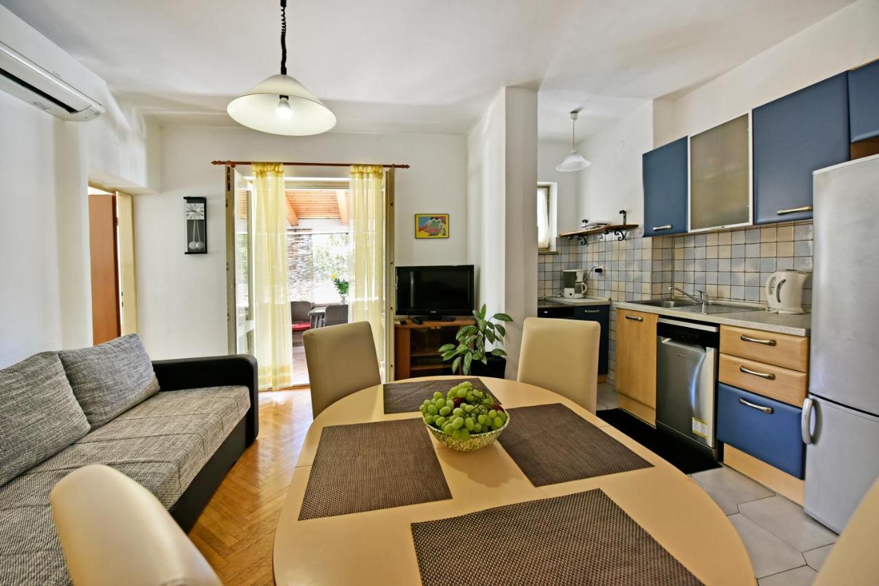 Apartment Nikola Porec Luaran gambar